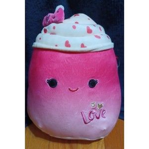 2023 Valentines Squishmallow Cinnamon The Frozen Yogurt 8" NWT HTF